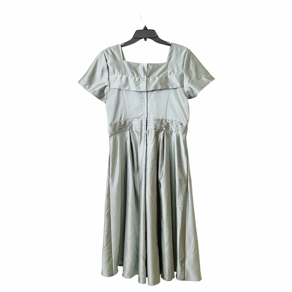 Oleg Cassini Bridesmaid's Dress Women's Size 14W Pistachio Green Fit Flare Midi - Picture 4 of 6